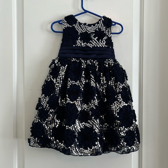 Cinderella sequin floral overlay dress size 2t - Picture 1 of 5